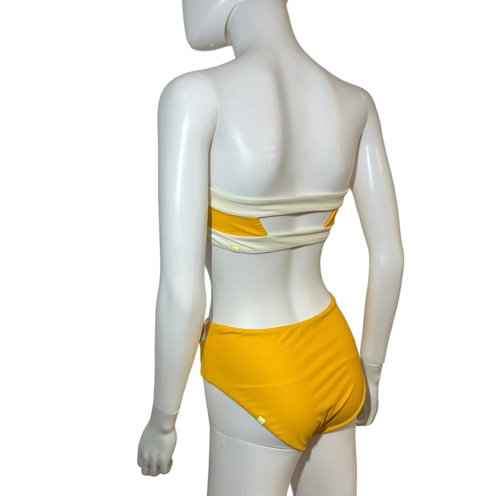 Summersalt | 2 Piece Swimsuit - Picture 4 of 10
